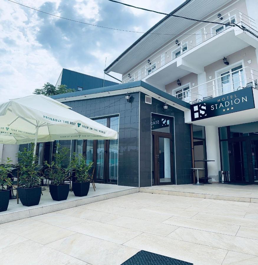 Hotel Stadion Oradea Exterior photo